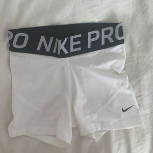WHITE NIKE PRO SHORTS